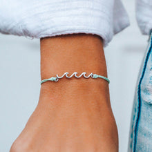 Load image into Gallery viewer, Silver Delicate Wave Bracelet
