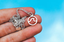 Load image into Gallery viewer, Wave Necklace
