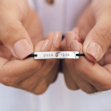 Load image into Gallery viewer, Engravable Bar Bracelet
