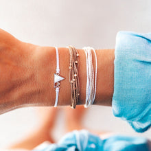 Load image into Gallery viewer, Pretty Peak Pack
