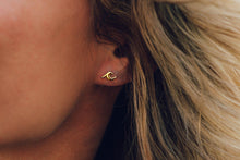 Load image into Gallery viewer, Wave Stud Earrings
