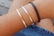 Load image into Gallery viewer, Pura Vida Cuff
